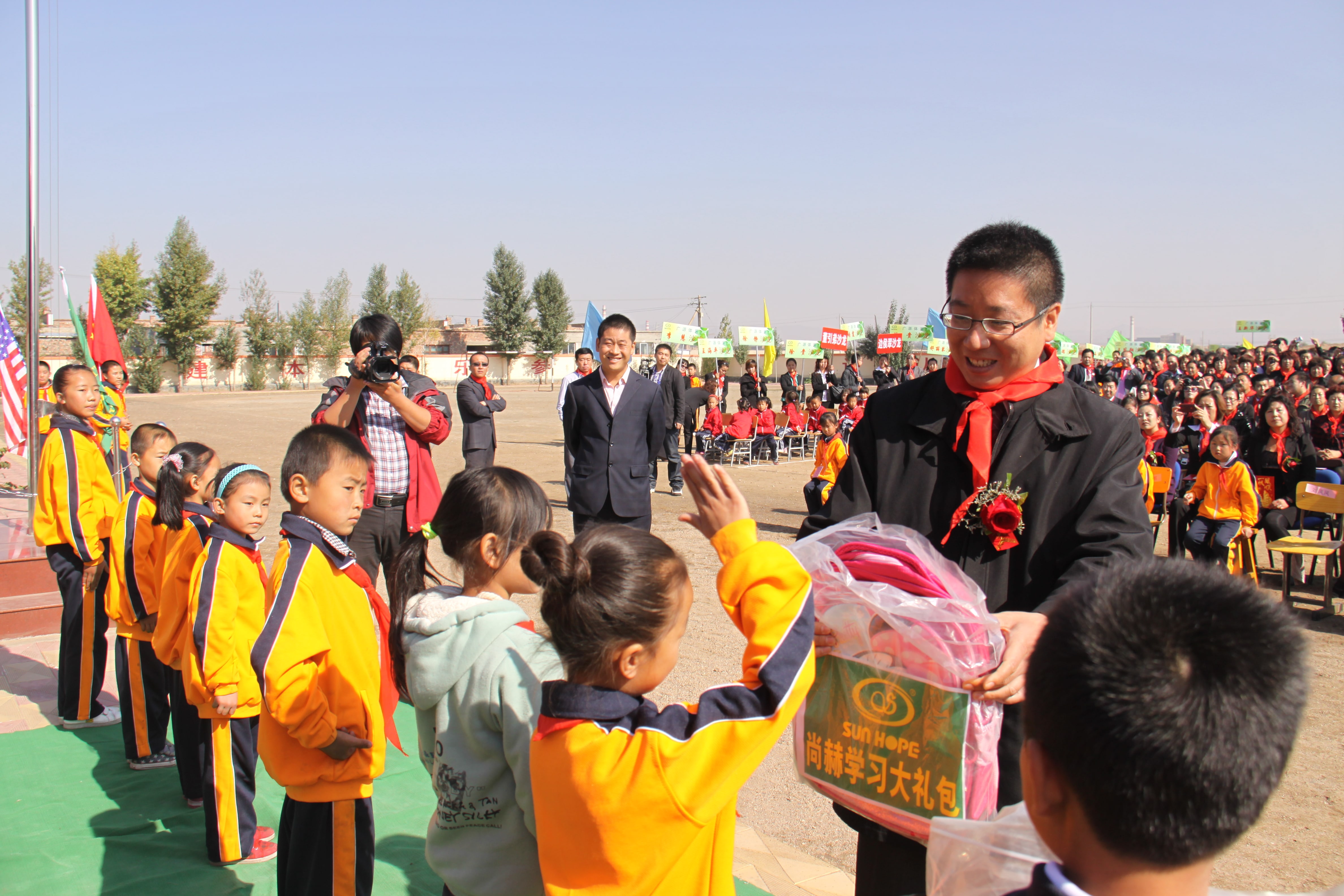 第20所 包头市三道沙河好博在线（中国）唯一官方网站舒丽琴小学