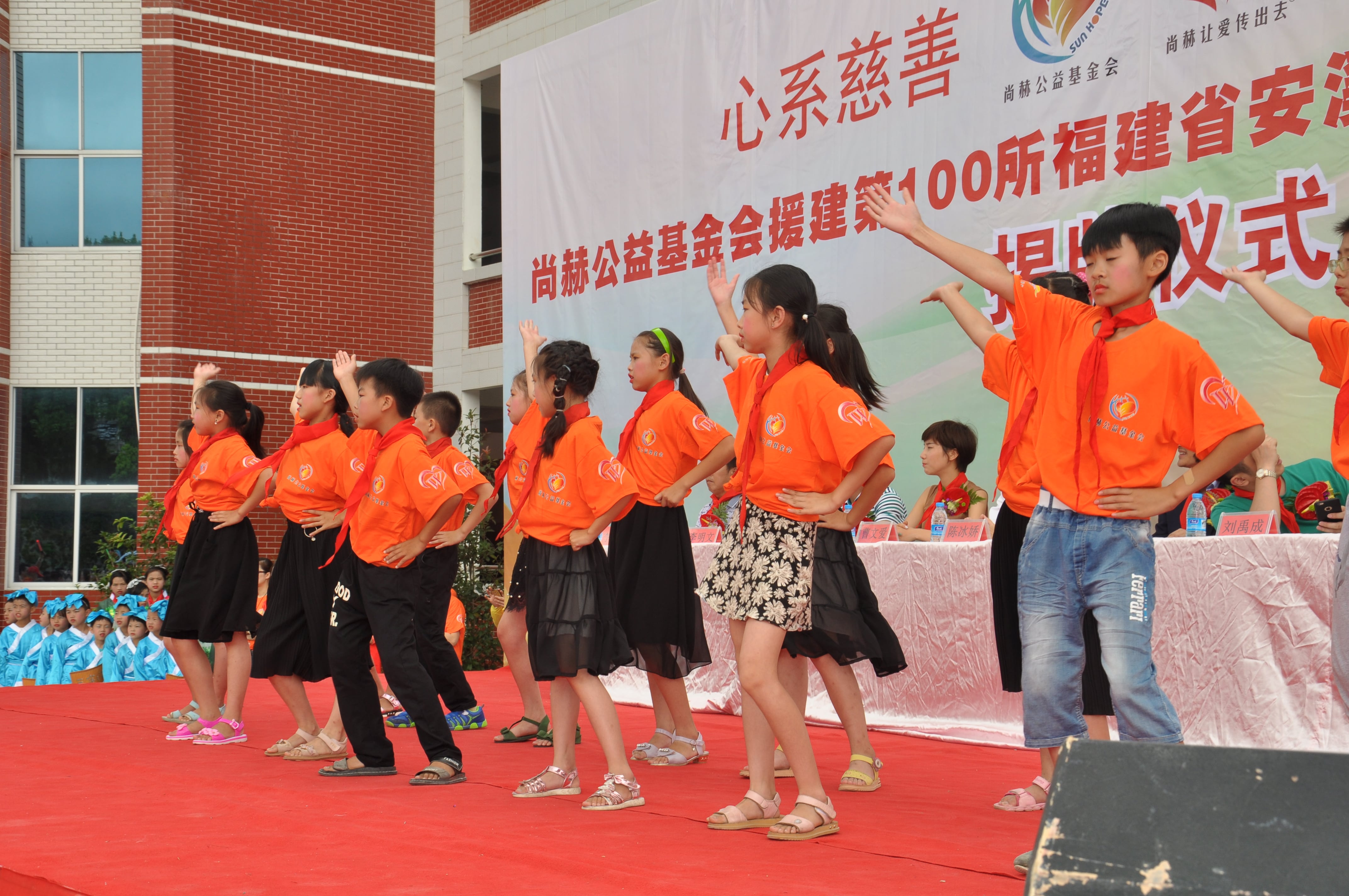 第100所 安溪县龙涓乡好博在线（中国）唯一官方网站陈冰娇小学