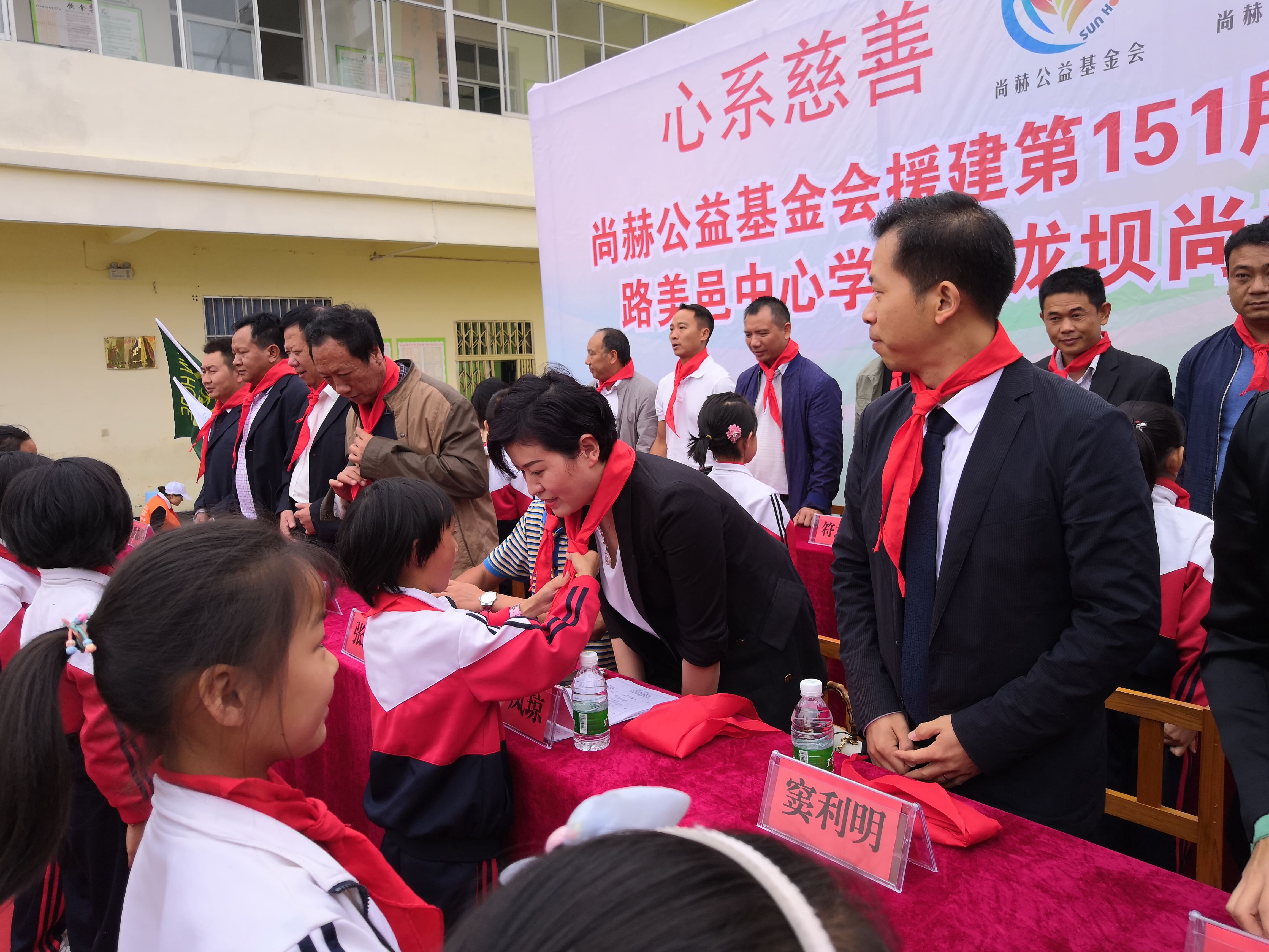 第151所 石林彝族自治县路美邑中心学校鱼龙坝好博在线（中国）唯一官方网站李凤琼小学